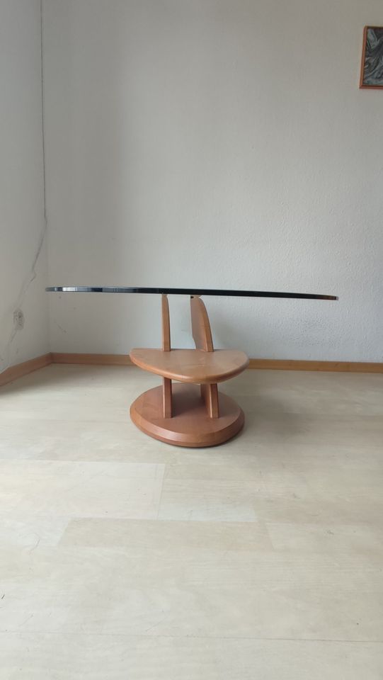 Couchtisch ovaler Glastisch / Coffee table oval glass table in Köln