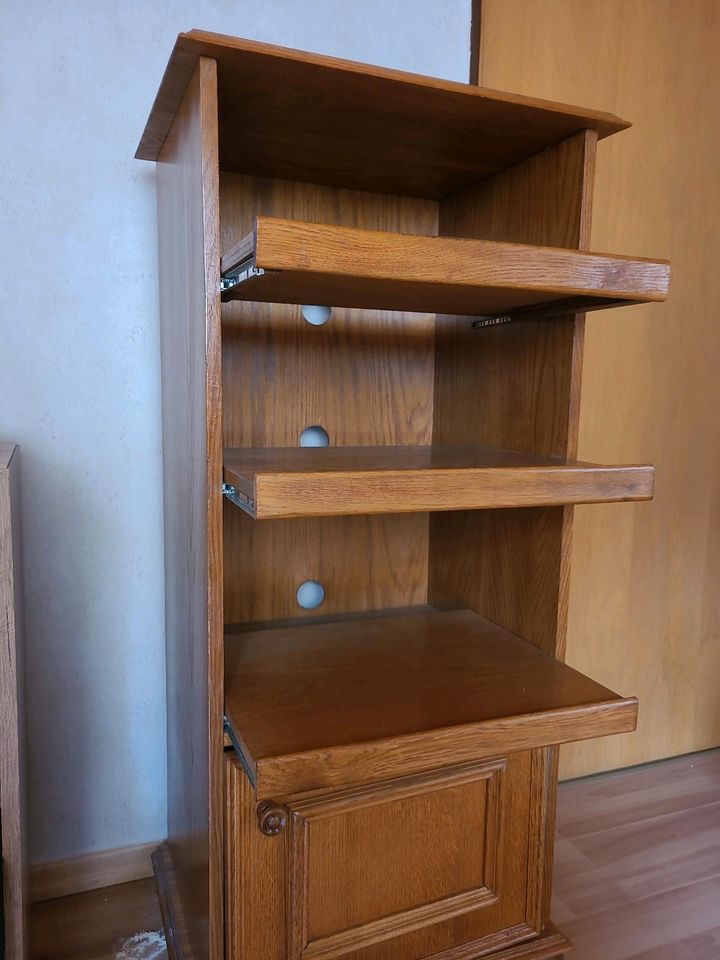 Wohnzimmerregal/schrank in Hungen