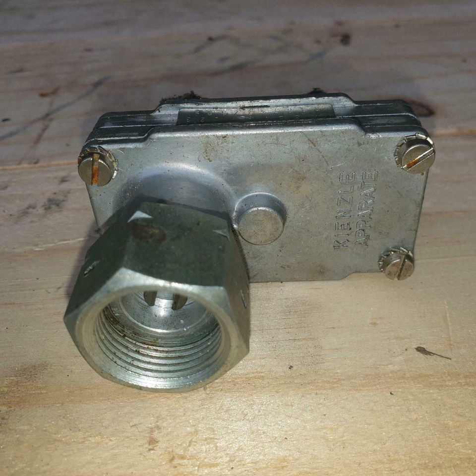 Adapter Mercedes 206D 306D Hanomag F20 F25 F30 F35 in Oersdorf bei Neumünster