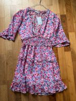 Kilky Kleid Blümchen S/M 36-40 Stetchiger Bund Duisburg - Duisburg-Mitte Vorschau