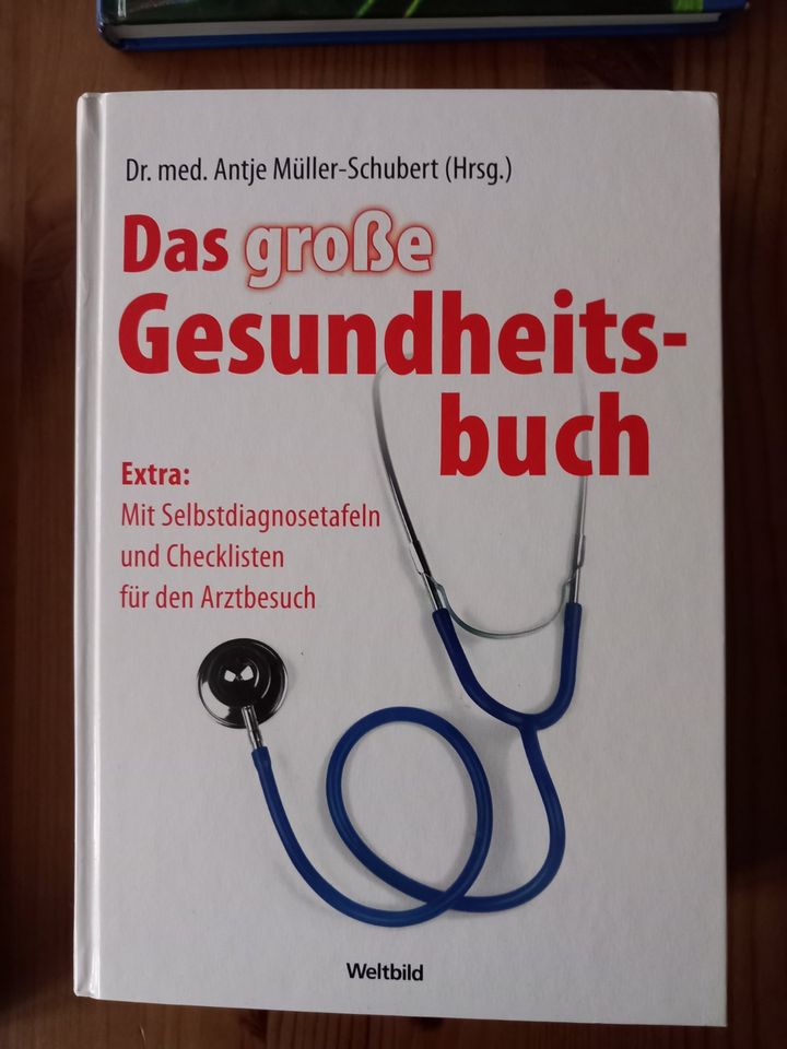 Das große Gesundheitsbuch - neuwertig in Hüttlingen