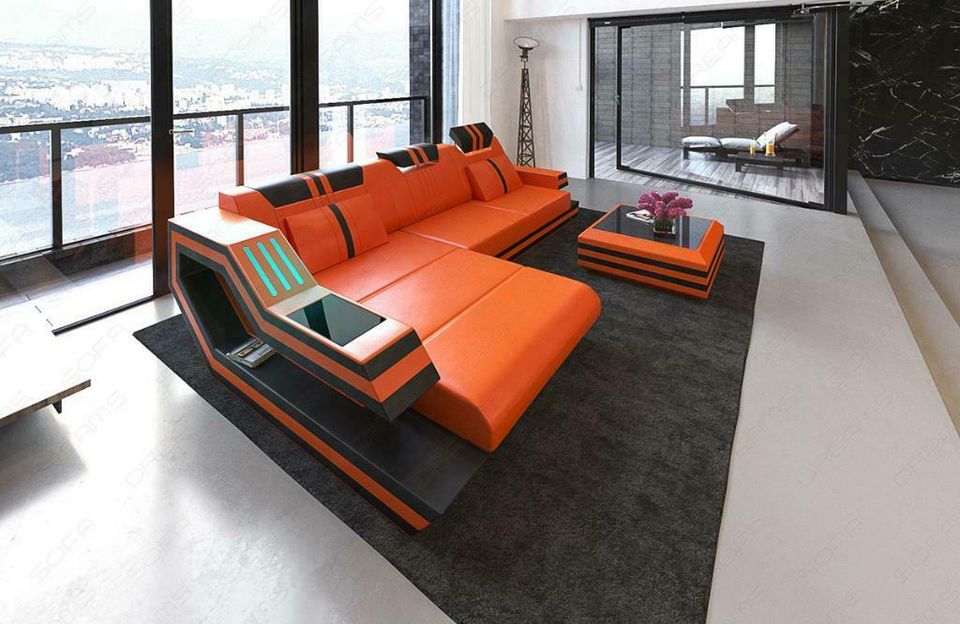 Ledersofa Ravenna L Form Ecksofa mit Ottomane LED Design Couch in Berlin