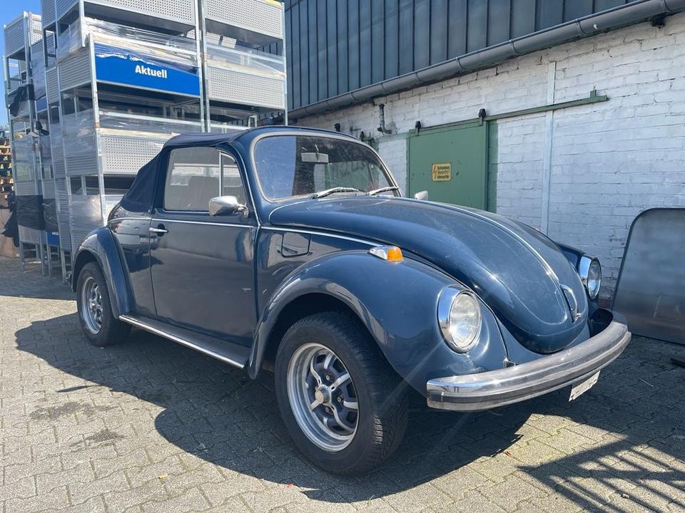 Volkswagen Käfer Cabrio Oldtimer 1972 in Oberhausen