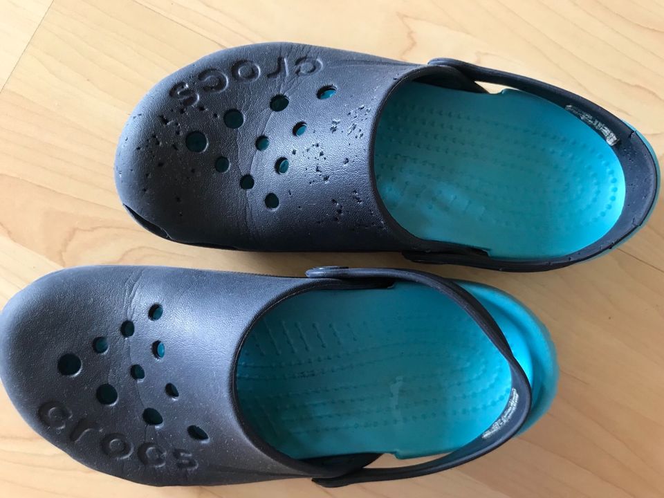 Crocs Electro Gr.34-35 J3 blau in Elze