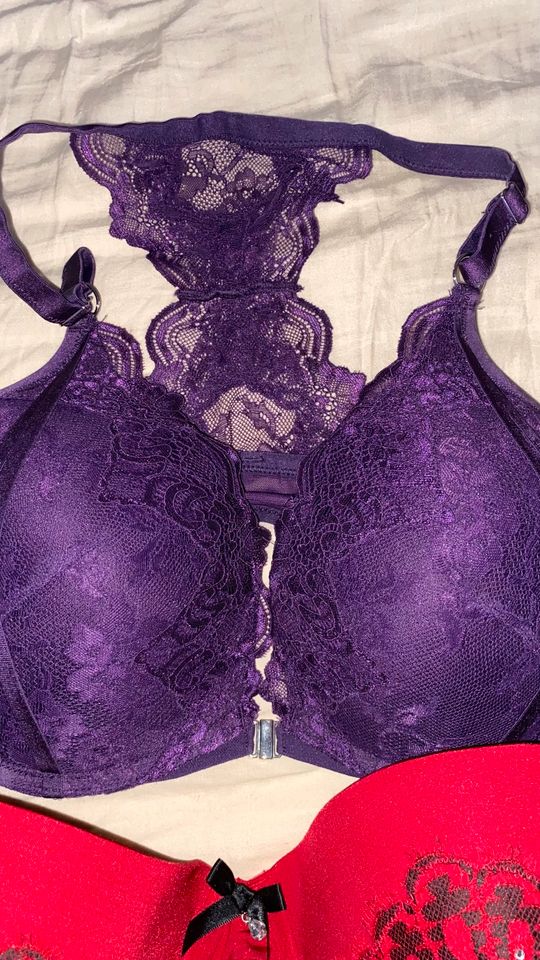 Hunkemöller BHs Set 80E wie neu in Porta Westfalica