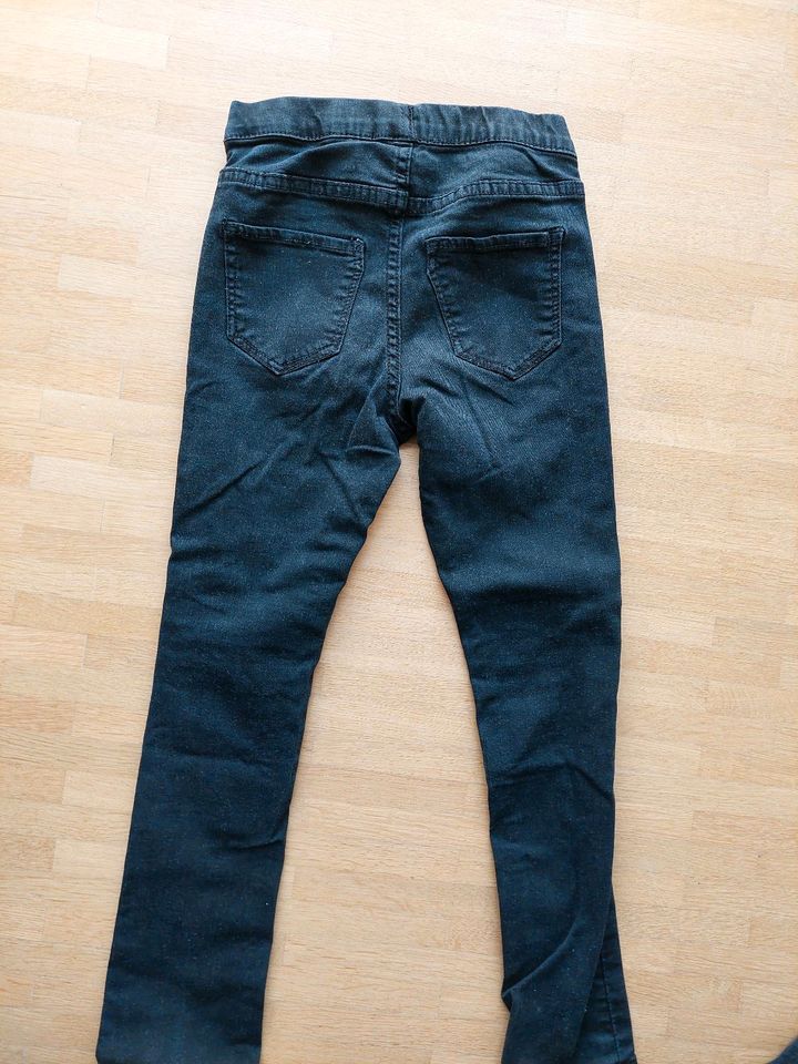 Jeans,  Hose, H&M, Gr 116 in München