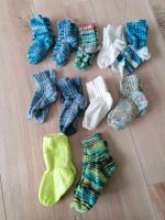 Selbstgestrickte Babysocken Gr. 86/92 + 19/22 Socken Baden-Württemberg - Dornstetten Vorschau