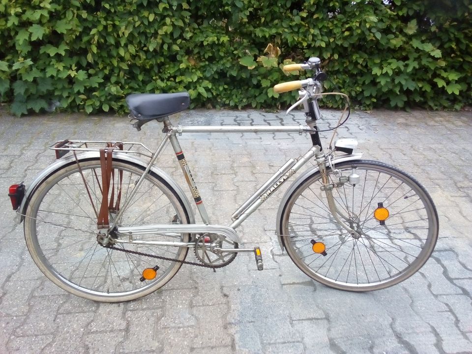 Damen / Herren Fahrräder  Pro Rad 50€ in Hamm