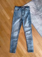 NA-KD Skinny Jeans Gr 36 Neuhausen-Nymphenburg - Neuhausen Vorschau