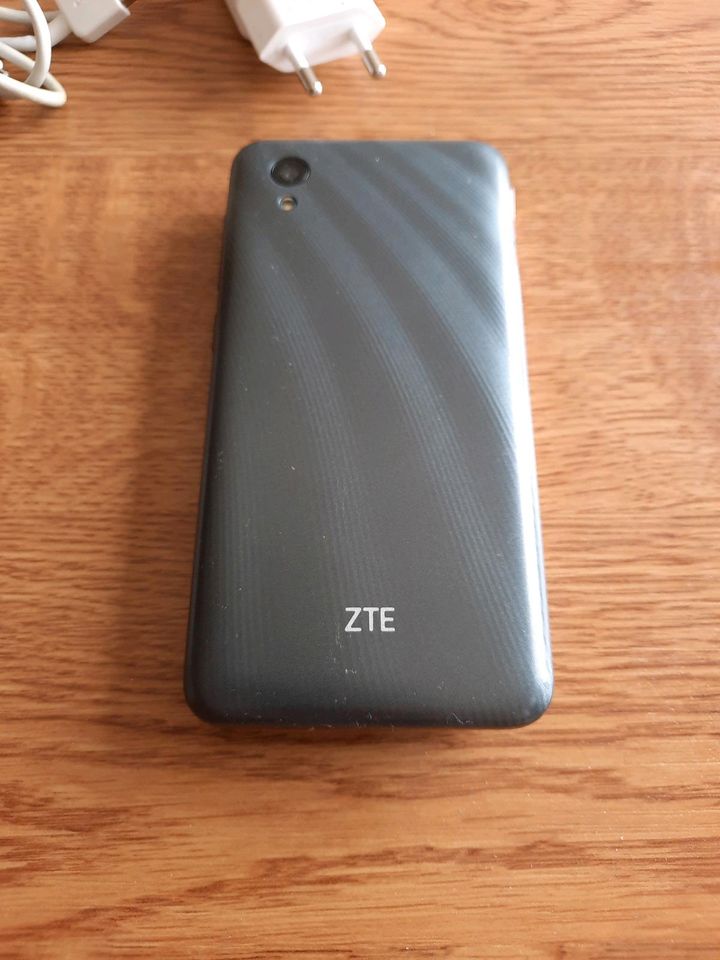 Smartphone ZTE Blade A31 Lite grau OVP (gebraucht) in Schneverdingen
