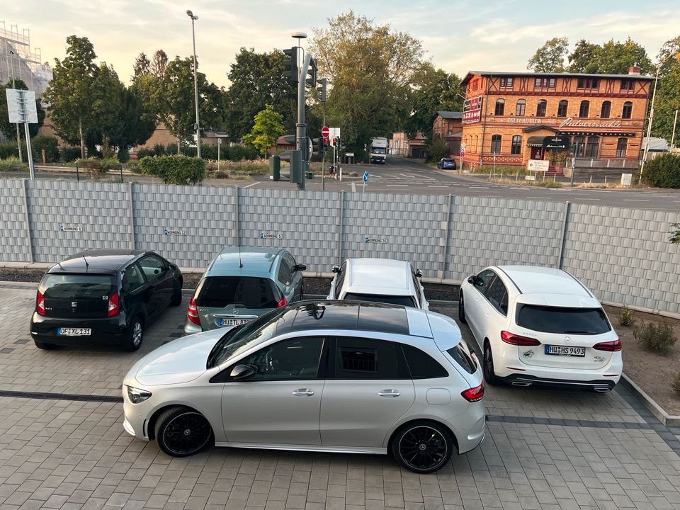 Auto Mercedes B200D AMG Line 2019 in Hanau