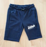 Shorts  Bermuda Größe 134/140 Marke Chapter Young in dunkelblau Hessen - Frielendorf Vorschau