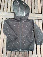 Softshelljacke H&M Gr.104 schwarz mit Sternen Niedersachsen - Pattensen Vorschau