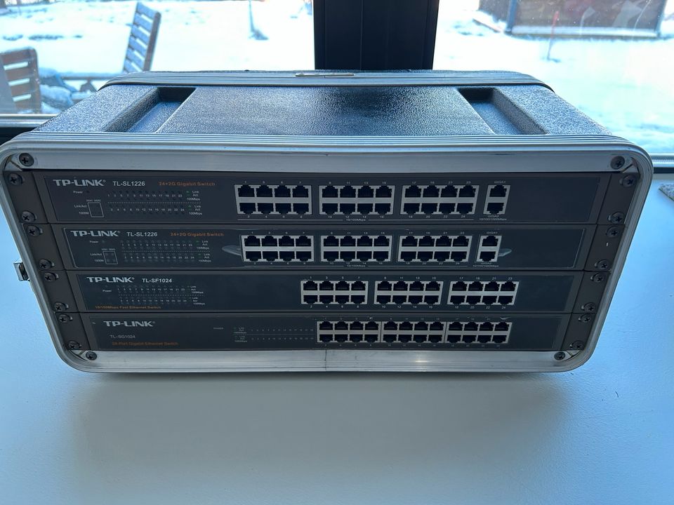 TP-LINK TL-SF 1024 in Auma