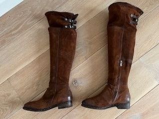 AS 98 Overknee Stiefel braun mit tollen Schnallen Gr. 39 in Rosengarten