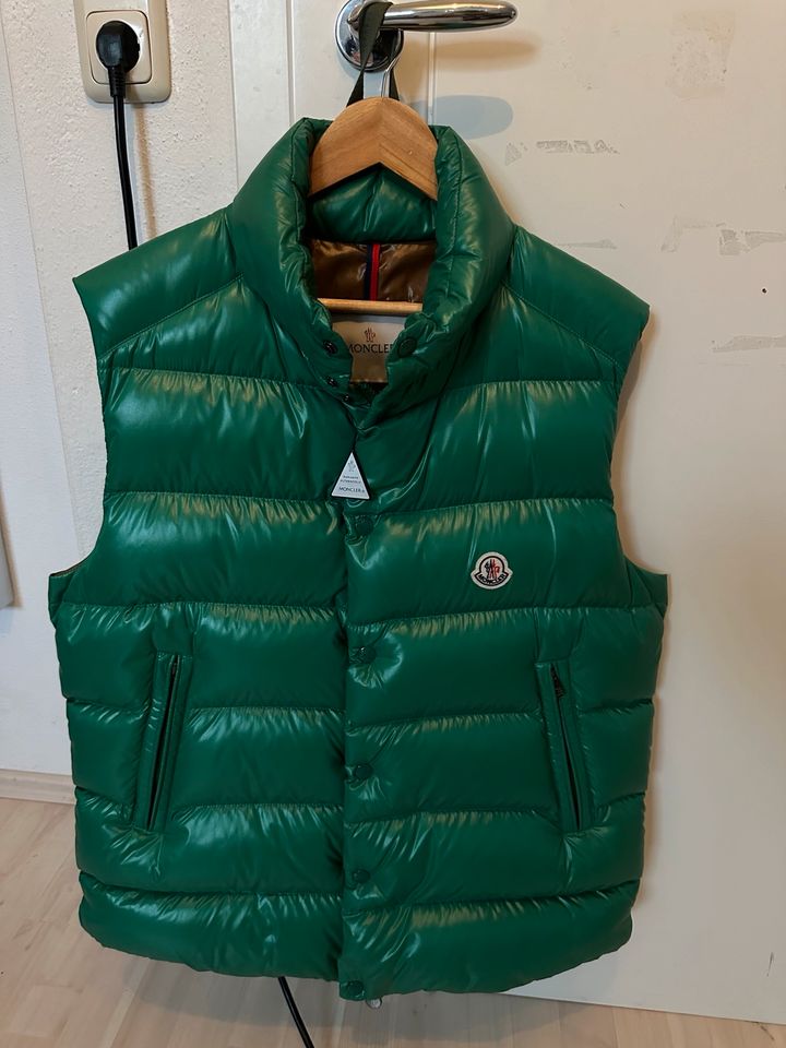 Moncler Weste Herren / Size 4 in Landshut