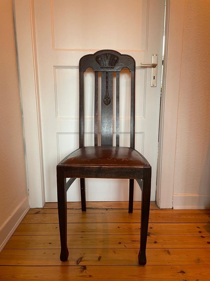 4 Vintage/antike Stühle fürs Esszimmer in Hamburg