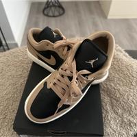 Nike Air Jordan Low 40 Niedersachsen - Bad Iburg Vorschau