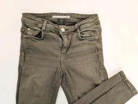 Stretch Jeans Khaki XS 34-36 Zara (455) Niedersachsen - Bassum Vorschau