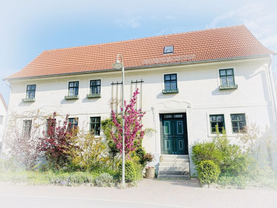 PROVISIONSFREI: Historisches Bauernhaus mit tollem Garten und großem Nebengebäude in Schloßvippach