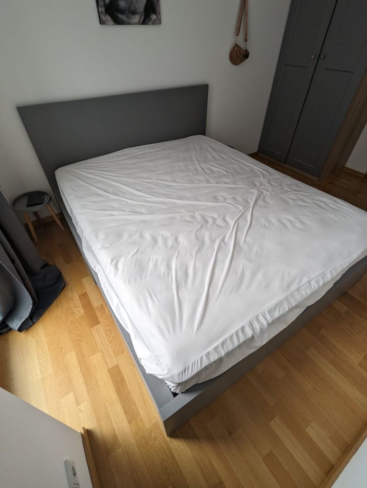 [GREAT] Ikea Malm Bed Frame with LOAD Storage in Berlin