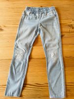 Jeans von H&M , Größe 122, hellblau Nordrhein-Westfalen - Bergheim Vorschau