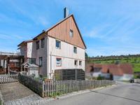 Großzügiges Mehrfamilienhaus mit PV-Anlage in ruhiger Lage von Egenhausen Baden-Württemberg - Egenhausen Vorschau