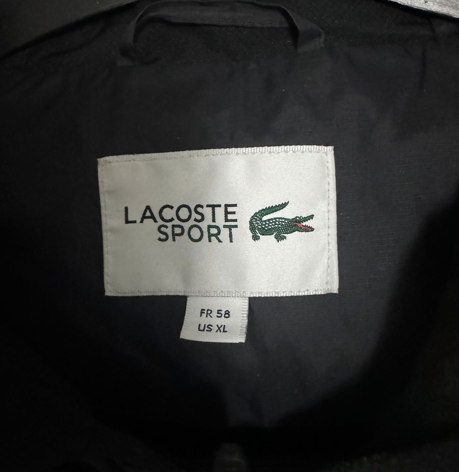 Lacoste Daunenjacke in Berlin