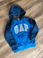 Kuschel Jacke GAP Sweater Sweatjacke Pullover 128 / S Hessen - Lohfelden Vorschau