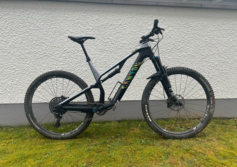 Canyon Neuron CF Gr.XL MTB Carbon 29“ Fully Allmountain in Selters