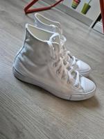Weiße Converse Schuhe Gr. 38 Niedersachsen - Friedeburg Vorschau
