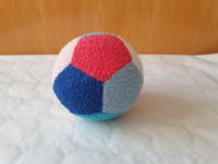 Stoffball aus Frottee 50 Jahre alt Vintage retro Ø 11 cm Nordrhein-Westfalen - Paderborn Vorschau