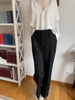 Chloé Stoffhose,Gr.38/M,gerade Bein,neuwertig,elegant Obergiesing-Fasangarten - Obergiesing Vorschau