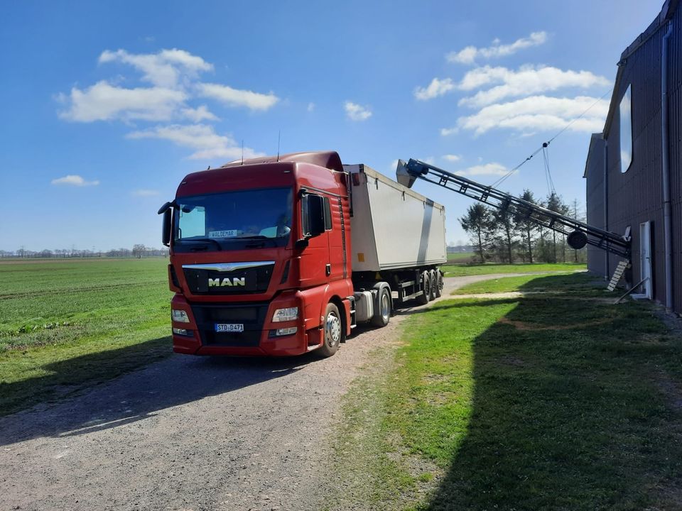 Berufskraftfahrer/in m/w/d   Kl. CE im Nahverkehr in Steinkirchen