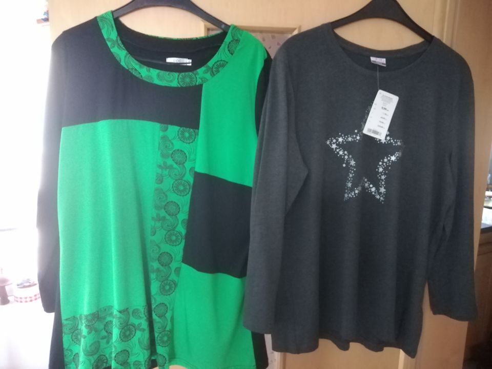 2 neue Longshirts in großen Größen in Kapellen-Drusweiler