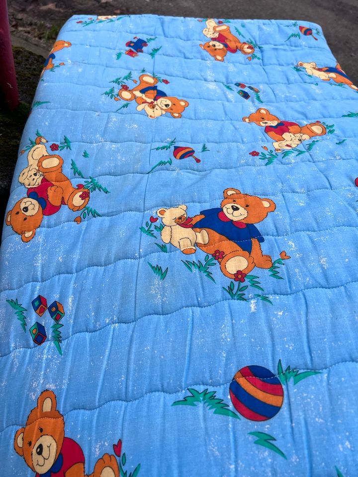 Kinder babybett Matratze 60×120cm Teddybäre in Essen-West