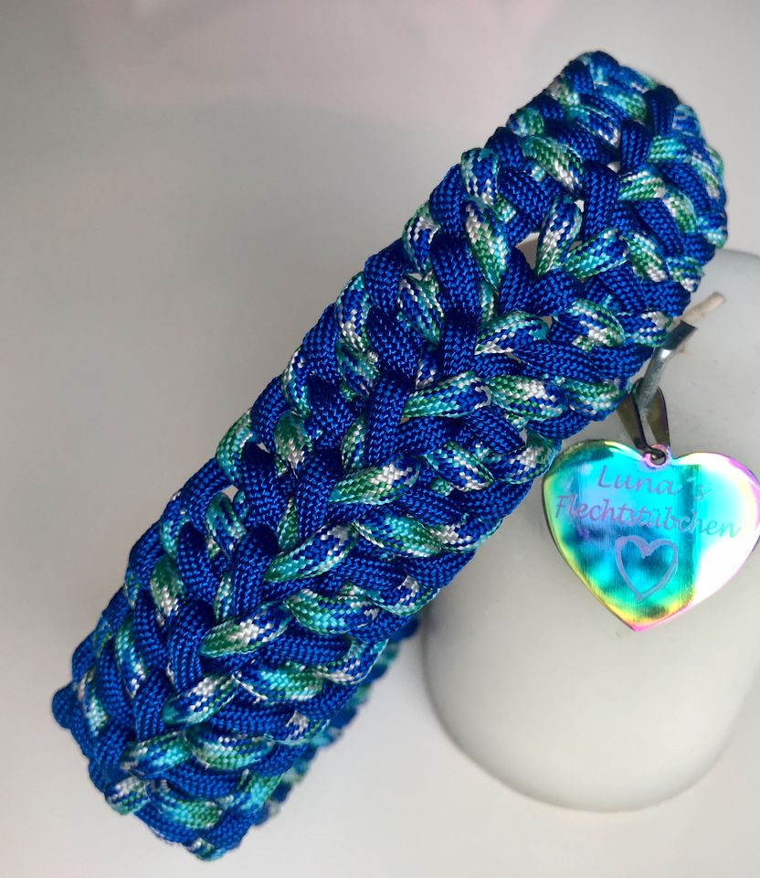 Paracord Halsband 36 cm - 42 cm ; Peacock / ElectricBlue in Hamm
