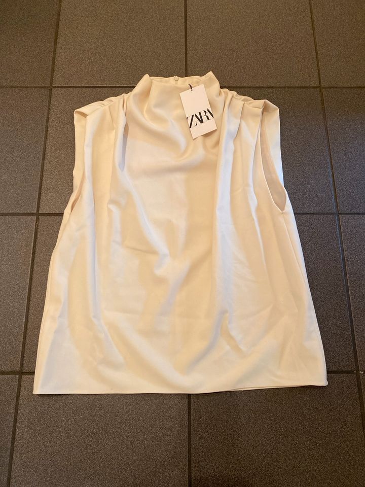 Original Zara Oberteil Beige Neu Tag Größe M Ärmellos in Düsseldorf