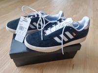 Neue Adidas Puig Skater Sneakers, Gr. 39 1/3, schwarz, weiß Bayern - Reichertshofen Vorschau