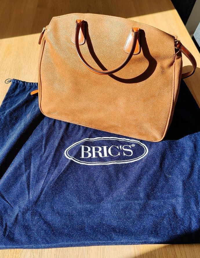 Braune BRIC'S Lederhandtasche in München