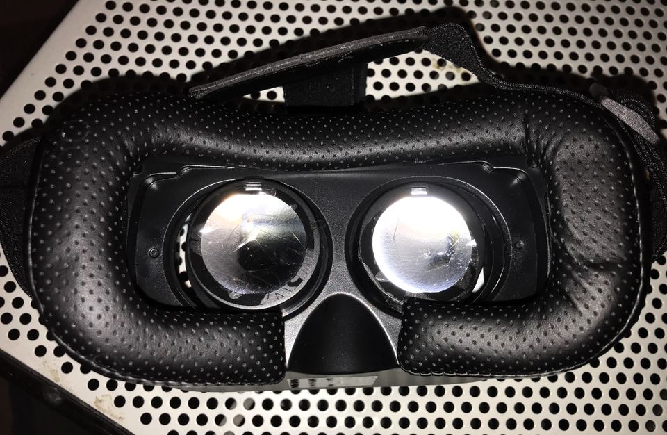 Virtual Reality Brille von Pearl, in OVP, neu in Willingen (Upland)