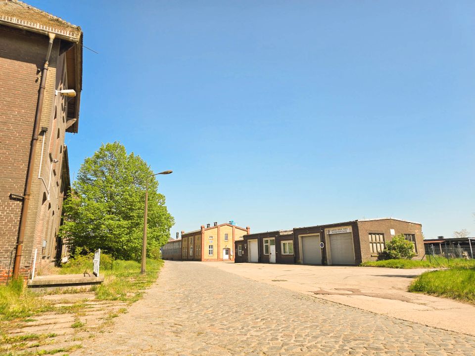 Denkmalgeschütztes Mehrfamilienhaus mit enormem Potenzial in Coswig (Anhalt)