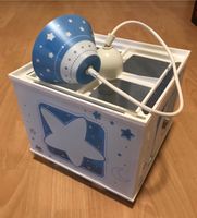 Tolle Lampe mit 3D Effekt / Sterne leuchten im Dunkeln - Kinderz. Nordrhein-Westfalen - Winterberg Vorschau