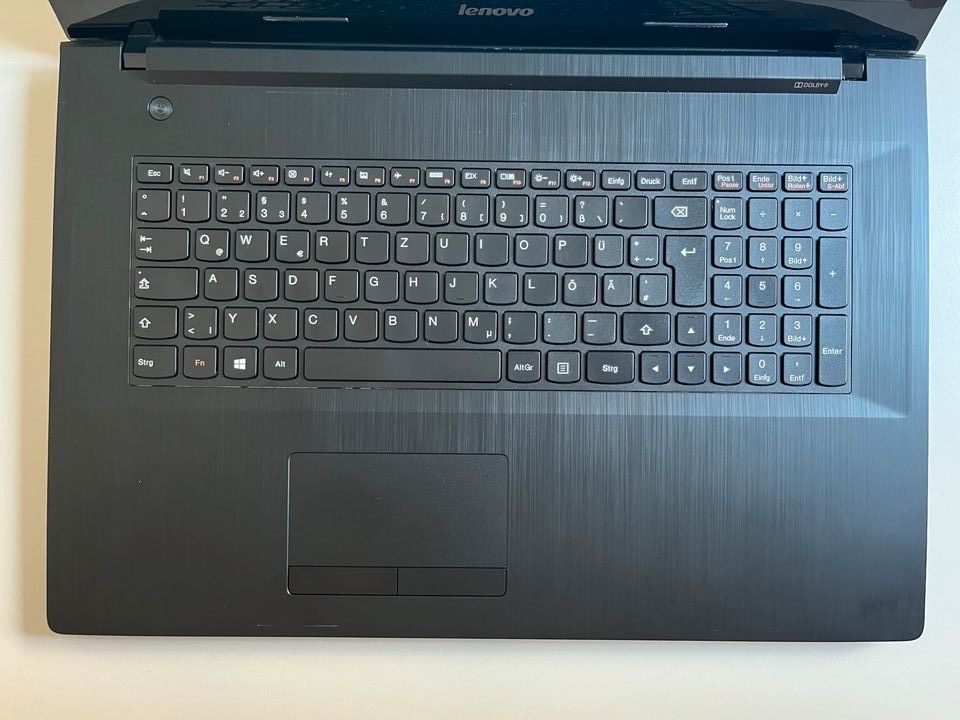 Lenovo Laptop mit Intel Core I3, Windows 10 - Modell G70-70 in Bergisch Gladbach