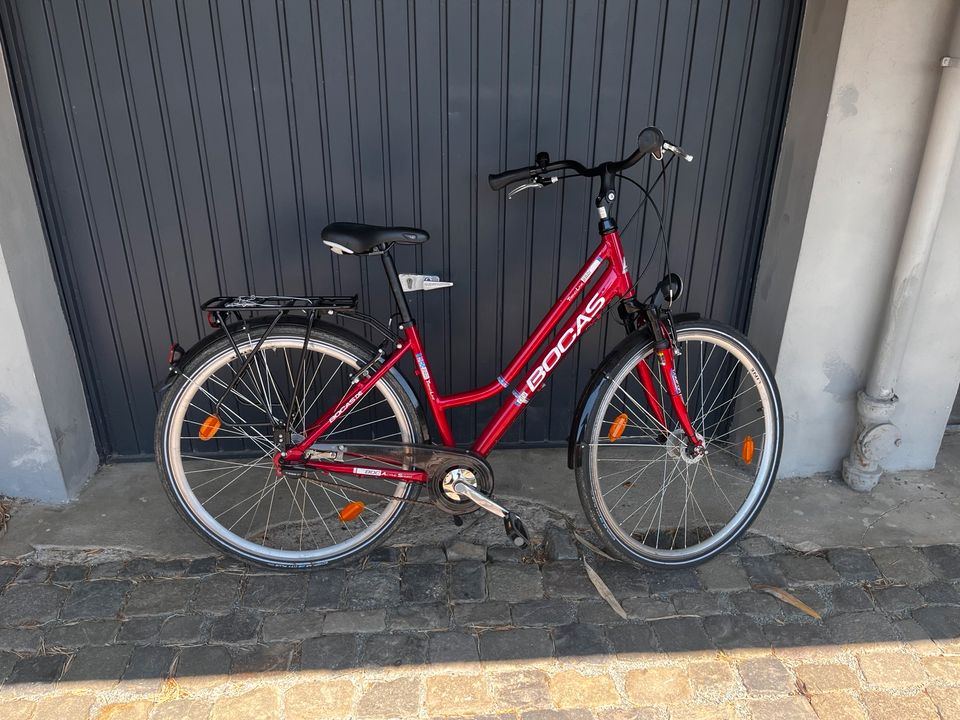 Damenfahrrad in Niedernhausen