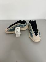 Adidas Yeezy 700 v3 Kyanit Stuttgart - Stuttgart-Mitte Vorschau