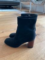 Schwarze Stiefeletten mit braunem Absatz Tamaris Gr. 36 Bayern - Moosthenning Vorschau