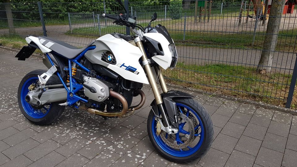 BMW HP2 Megamoto mit ABS in Lippstadt