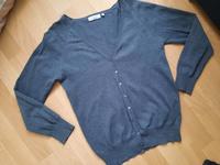 C&A Strickjäckchen grau Strickjacke Cardigan Gr. L Hessen - Baunatal Vorschau