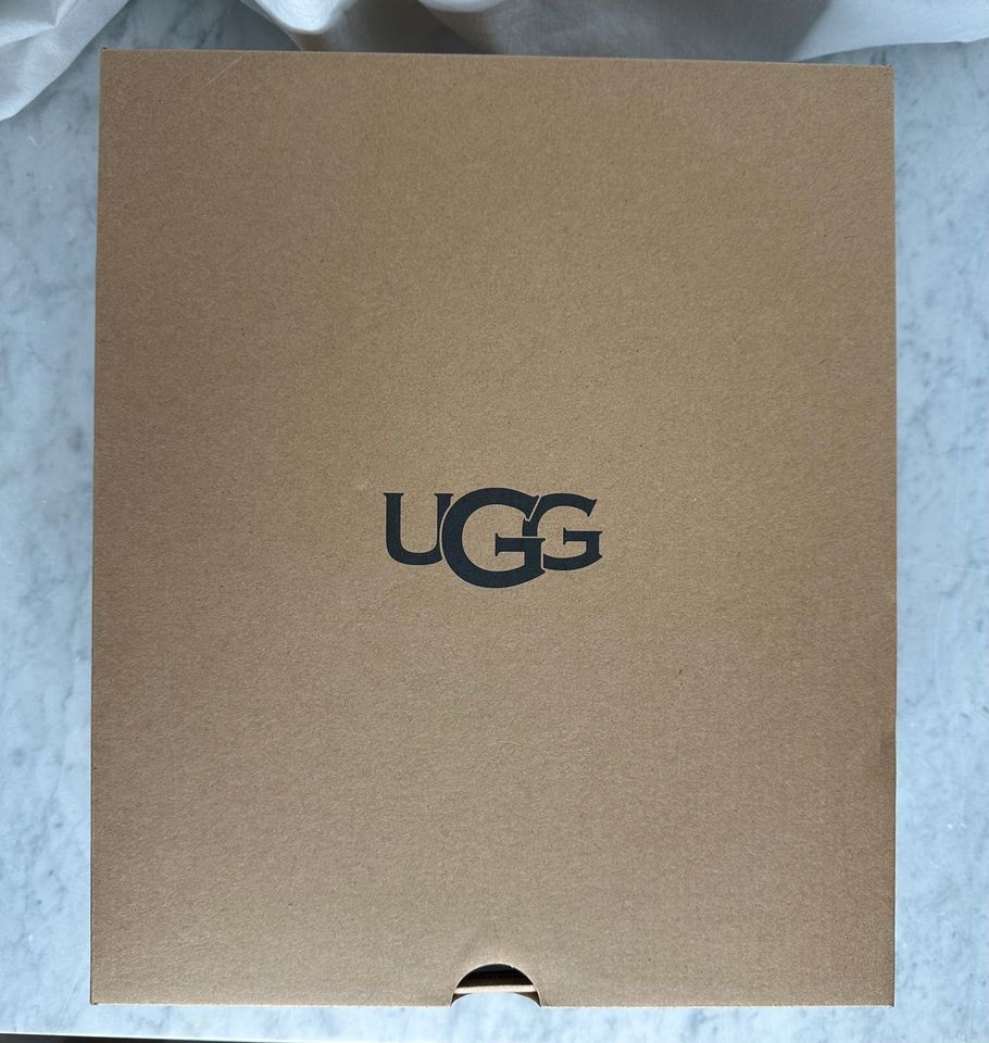 UGG Boots Mini Bailey Bow II Ribbon, grau, Größe 39 in Weiterstadt